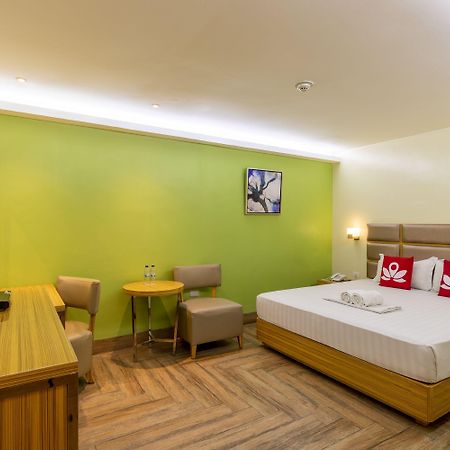 Sun Star Grand Hotel Manila Bagian luar foto