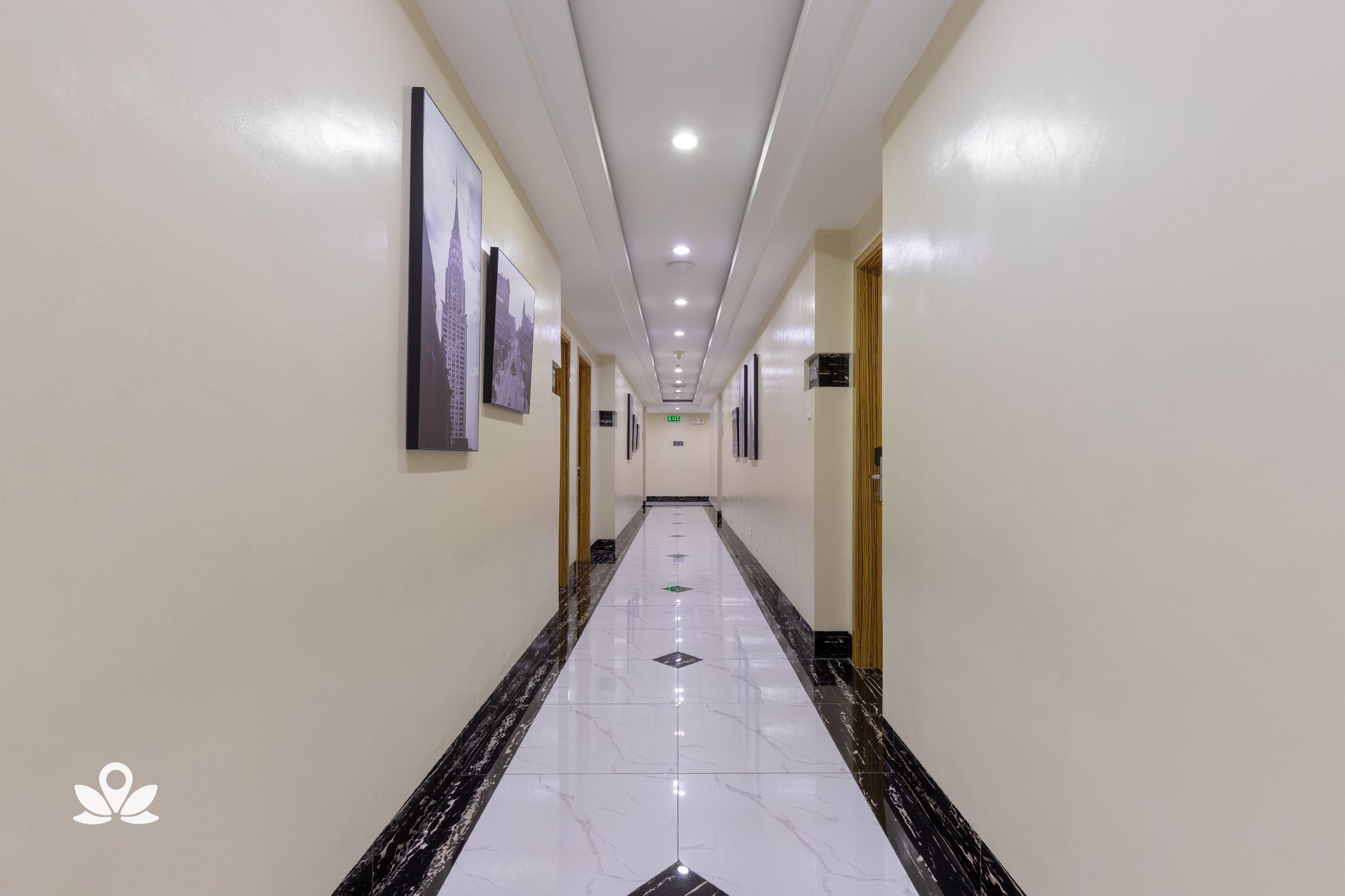 Sun Star Grand Hotel Manila Bagian luar foto