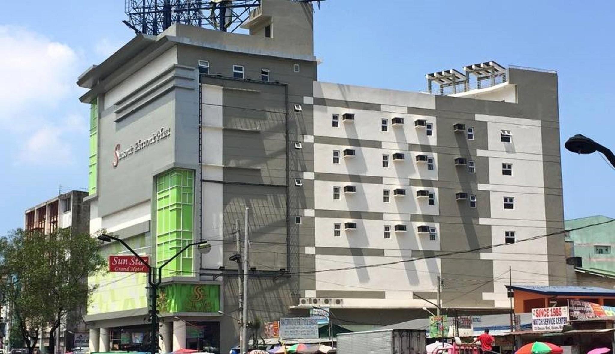 Sun Star Grand Hotel Manila Bagian luar foto