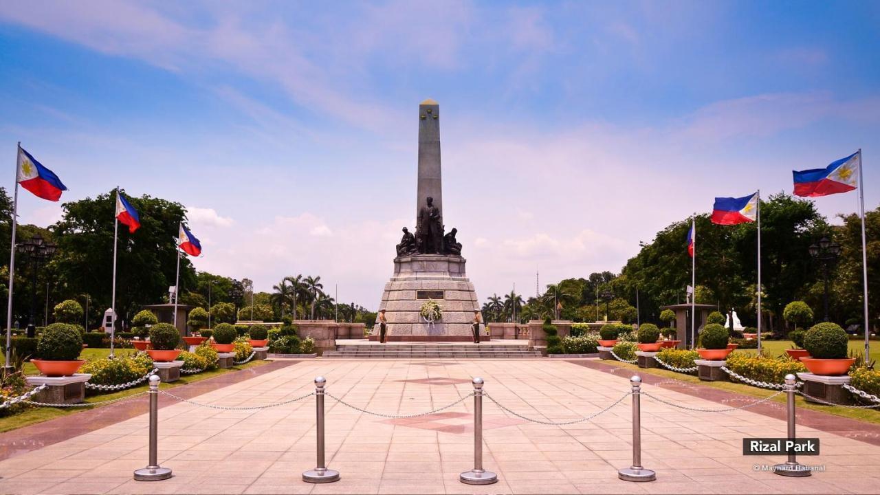Sun Star Grand Hotel Manila Bagian luar foto